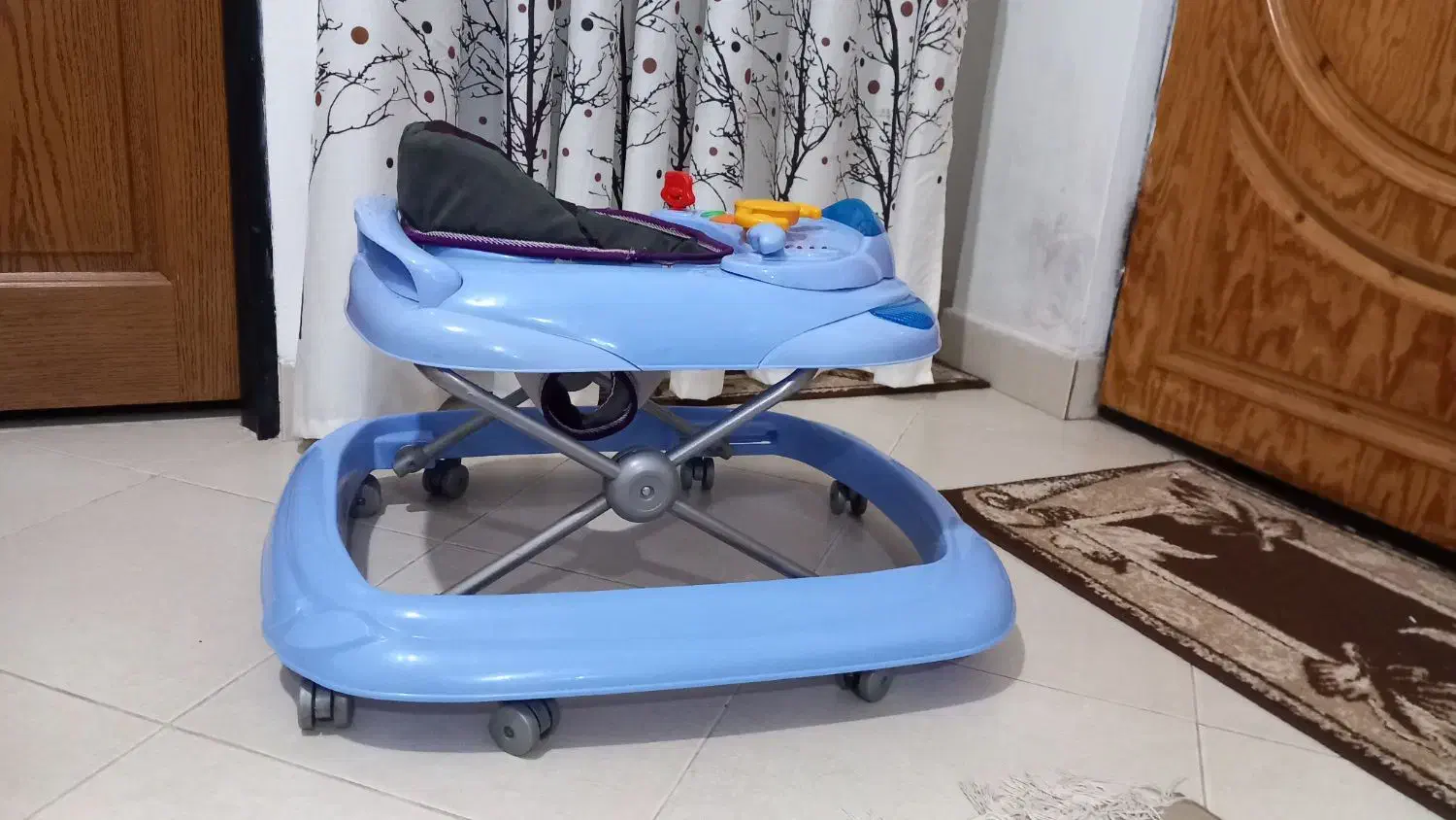 وسایل بچه|اسباب و اثاث بچه|نور, |دیوار