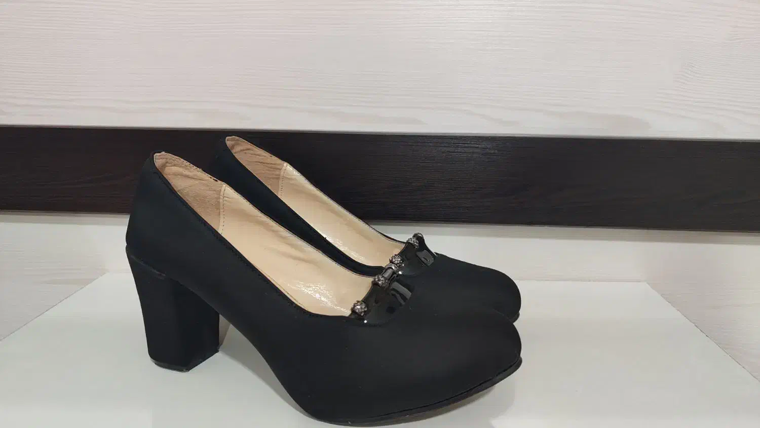کفش مجلسی زنانه سایز ۳۹|کیف، کفش، کمربند|شیراز, کوشک میدان|دیوار