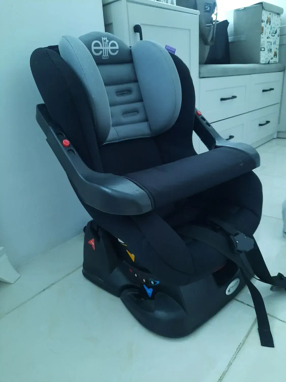 صندلی ماشین کودک|اسباب و اثاث بچه|شیرگاه, |دیوار