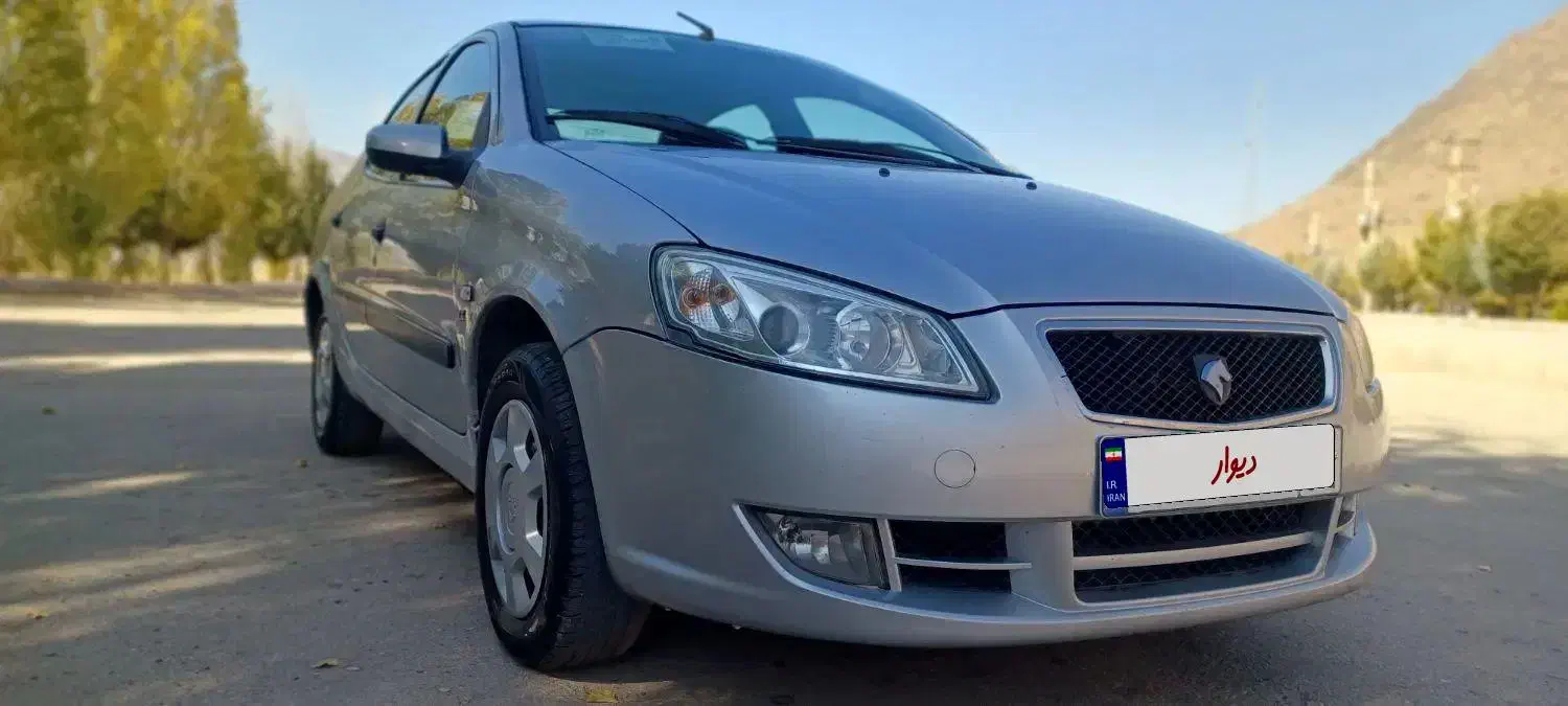 رانا نقره ای مدل۹۳|خودرو سواری و وانت|خرم‌آباد, |دیوار