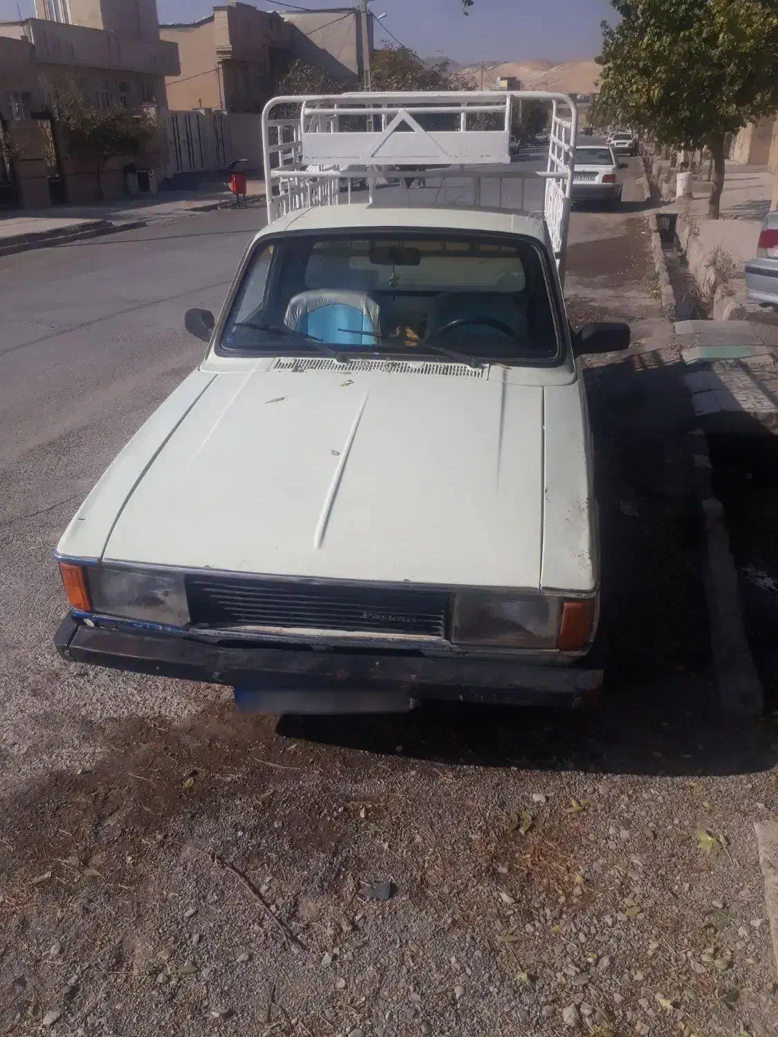 فروش وانت بار|خودرو سواری و وانت|ملکشاهی, |دیوار