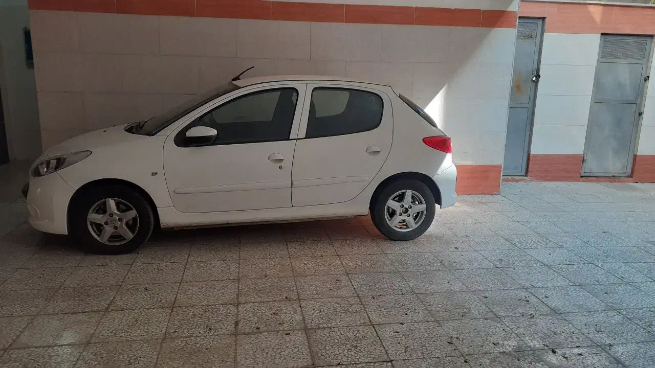 ۲۰۷ سفید مدل ۹۸ رینگ آلومینیوم|خودرو سواری و وانت|تهران, بهداشت|دیوار