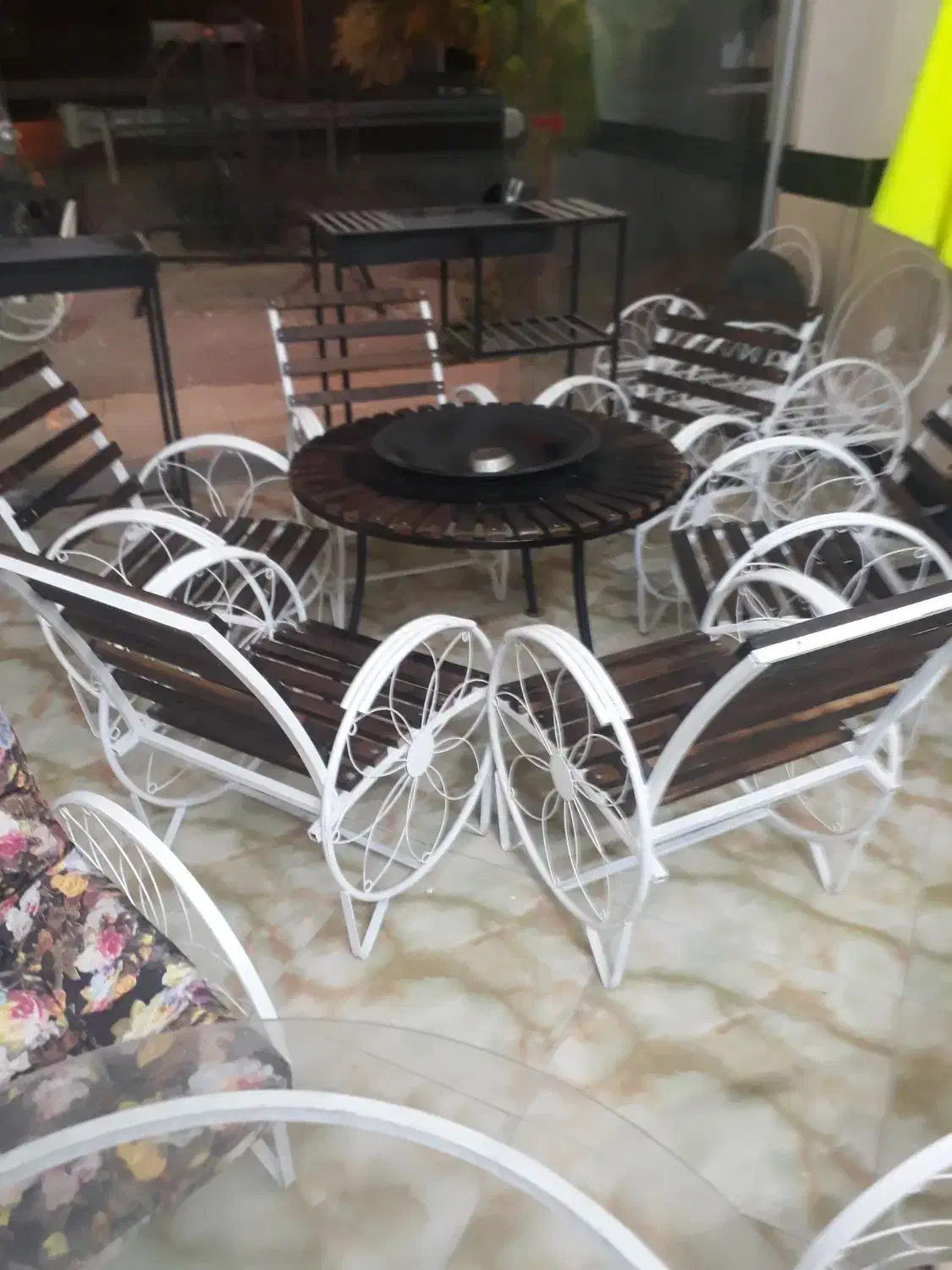 انواع میز صندلی ویلایی چتر ساحلی وپایه کنار اتشکد|صندلی و نیمکت|مشهد, نوید|دیوار