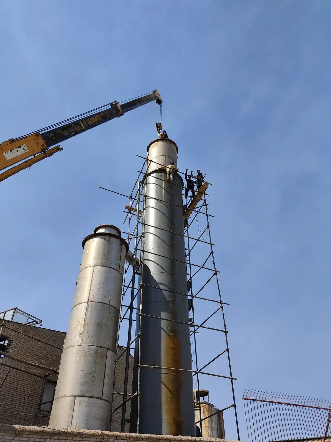 پرس انواع عدسی استیل لبه زنی عدسی نورد ساخت|خدمات پیشه و مهارت|تبریز, |دیوار