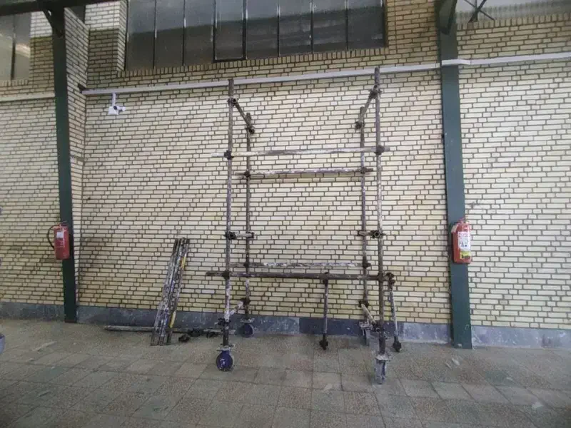 داربست فلزی آراد (صادقی)|خدمات پیشه و مهارت|کاشان, شهرک امیرالمومنین|دیوار