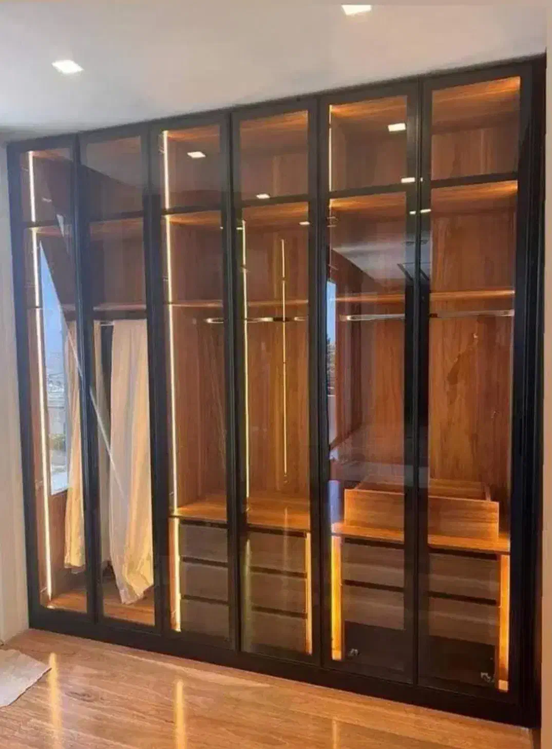 کمد دیواری دکوفیکس|جاکفشی، کمد، دراور|نسیم‌شهر, |دیوار