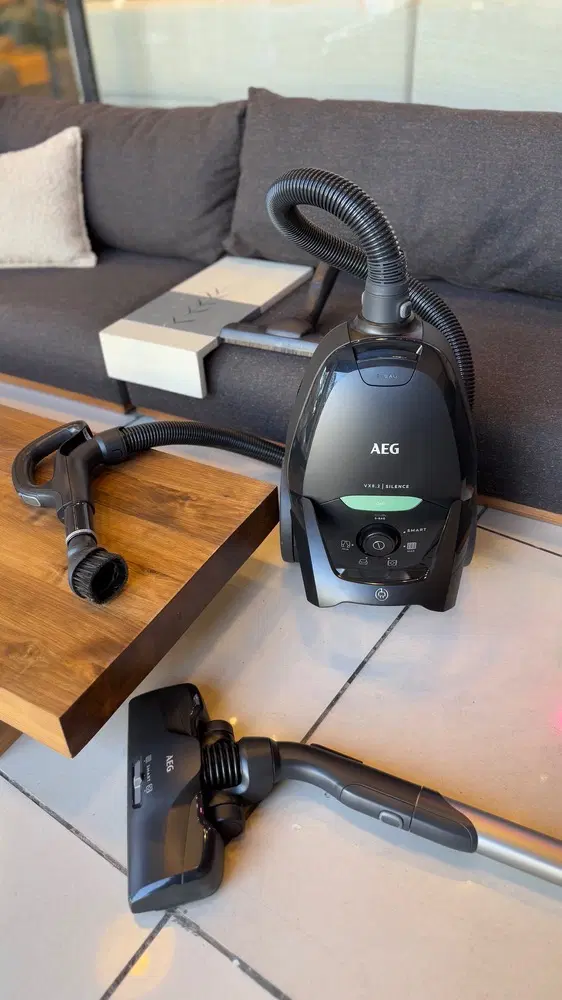جارو برقی آلمانی AEG مدل VX82 سوپر سایلنت|جاروبرقی، جارو شارژی، بخارشو|تهران, شهرک ولیعصر شمالی|دیوار