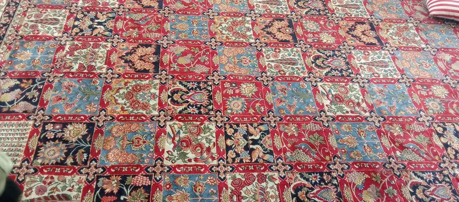 فرش دوازده متری|فرش|شهرکرد, |دیوار