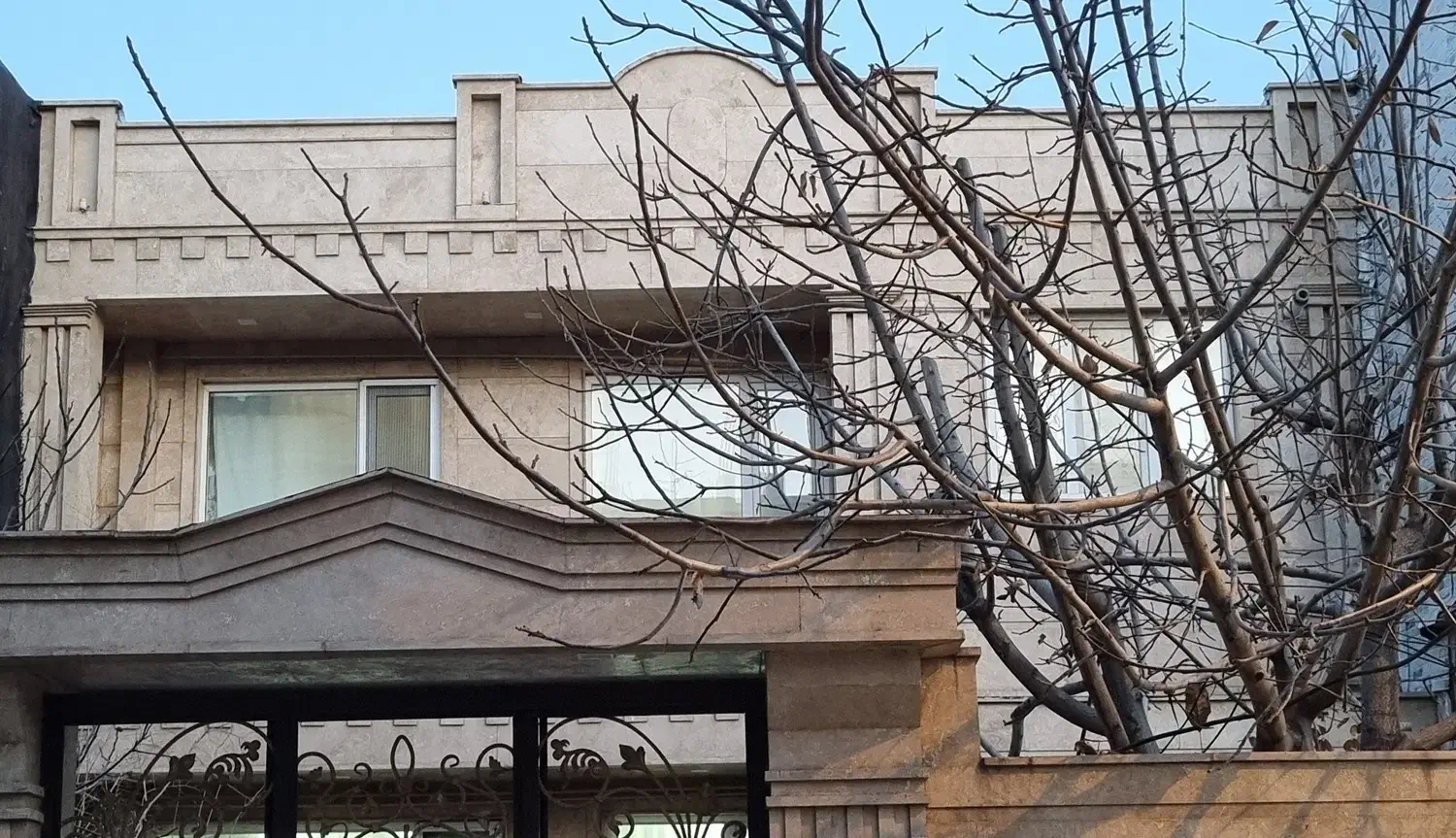 منزل لوکس ویلایی شهرک بهاران بانه|فروش خانه و ویلا|بانه, |دیوار