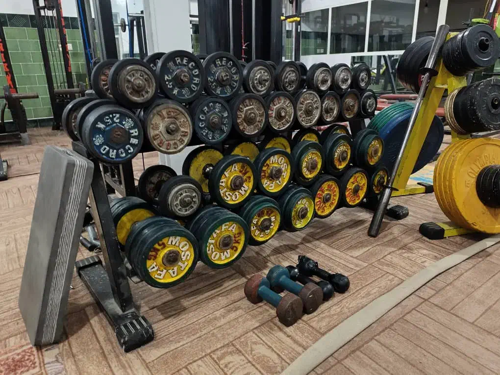 فروش جاروکش لوازم باشگاه بدنسازی|تجهیزات ورزشی|منجوان, |دیوار