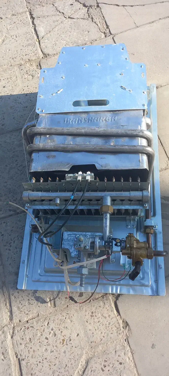 تعمیرات تخصصی لوازم خانگی.یخچال ابگرمکن.بخاری.کولر|خدمات پیشه و مهارت|دهلران, |دیوار