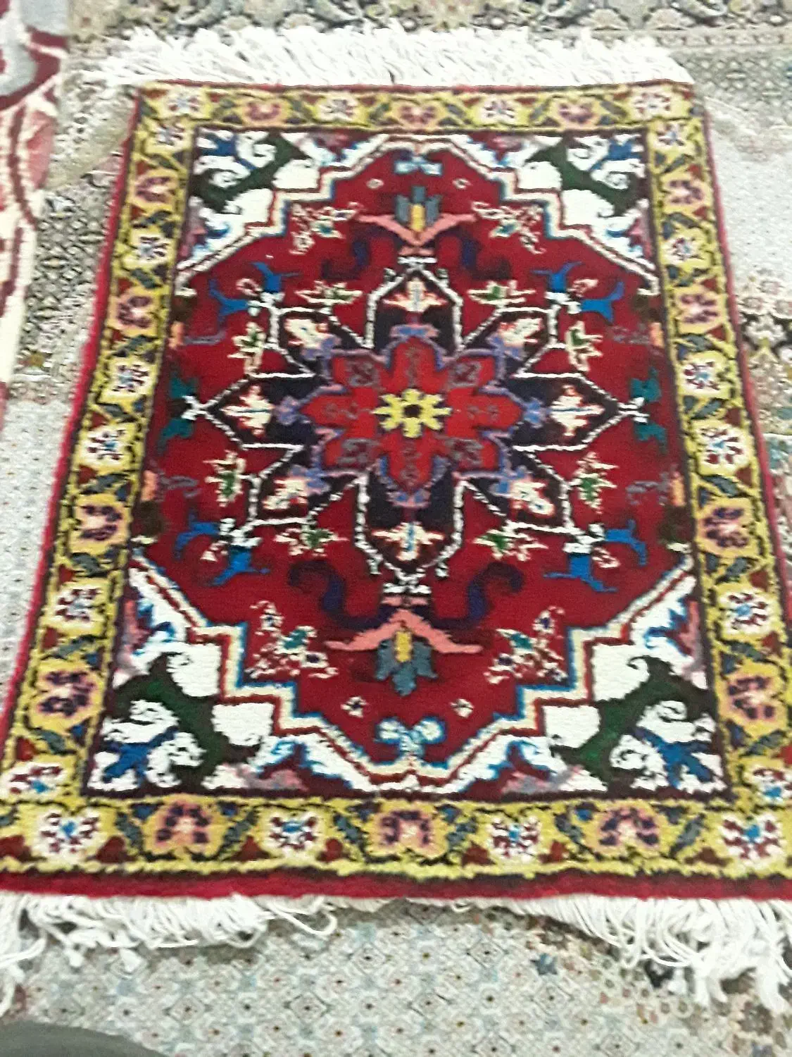 فرش پادری|پادری|تبریز, |دیوار