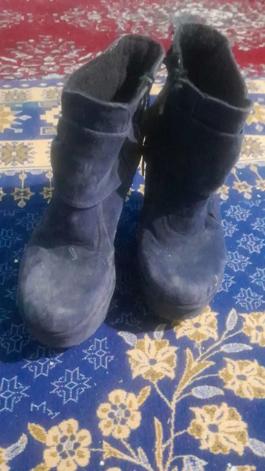 تمیز هستن سایز ۳۸|کیف، کفش، کمربند|بم, |دیوار