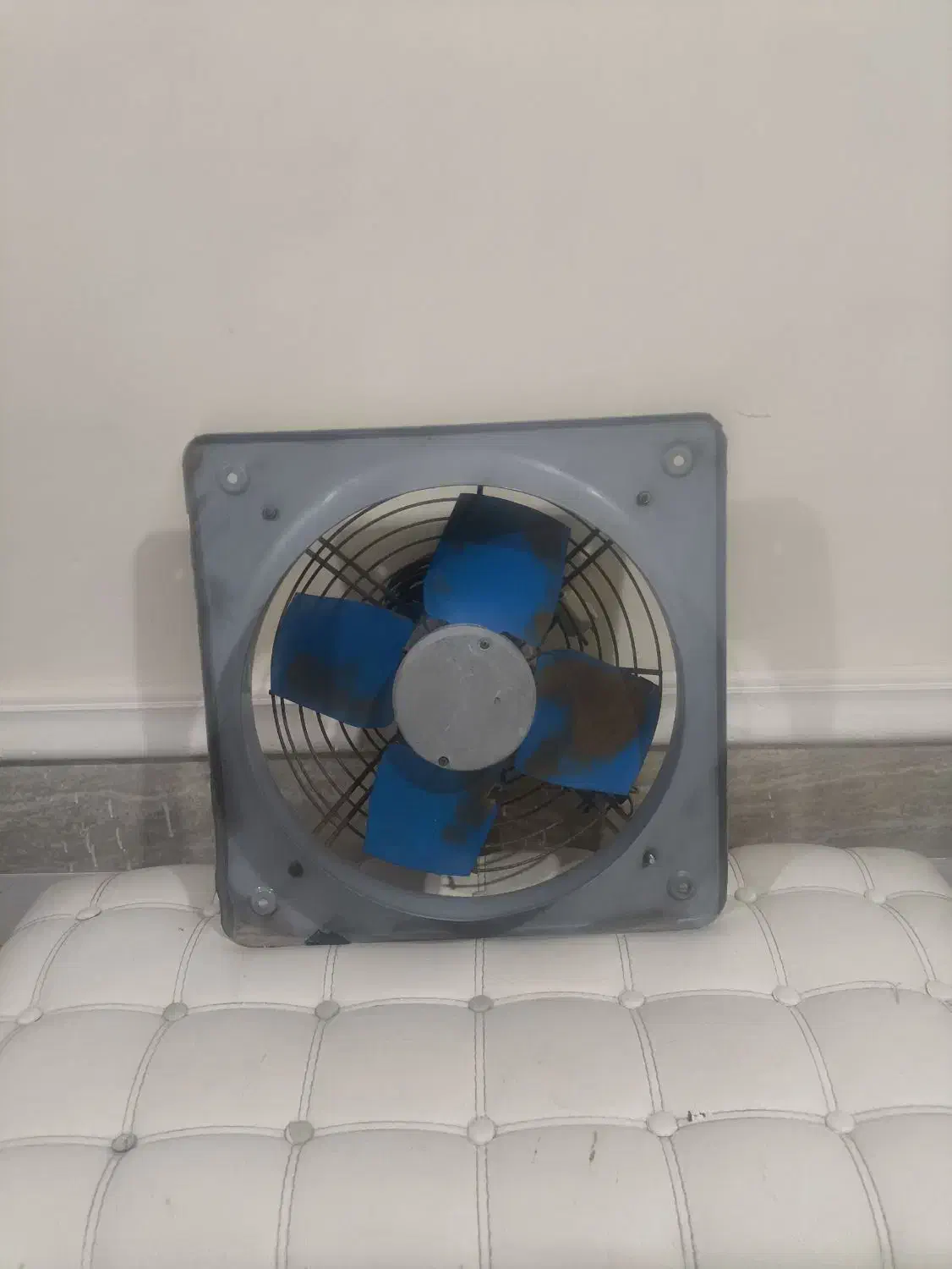 فن 4پر|پنکه و تصفیه‌کنندهٔ هوا|بوشهر, |دیوار