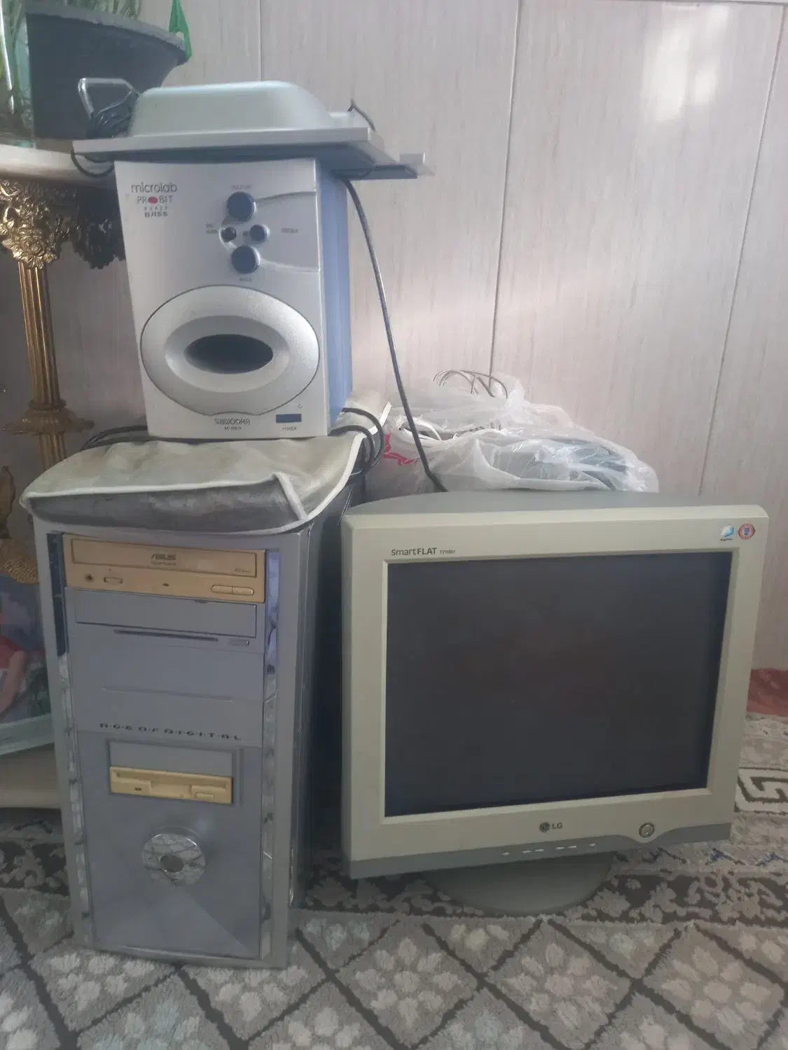 کیسومانیتورصحیحسالم|رایانه رومیزی|رباطکریم, الارد|دیوار