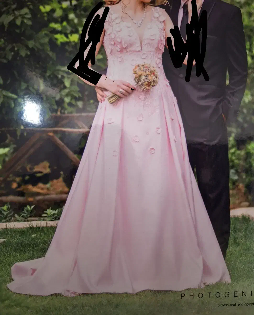 لباس مجلسی مناسب نامزدی و افراد درجه یک|لباس|اقبالیه, |دیوار