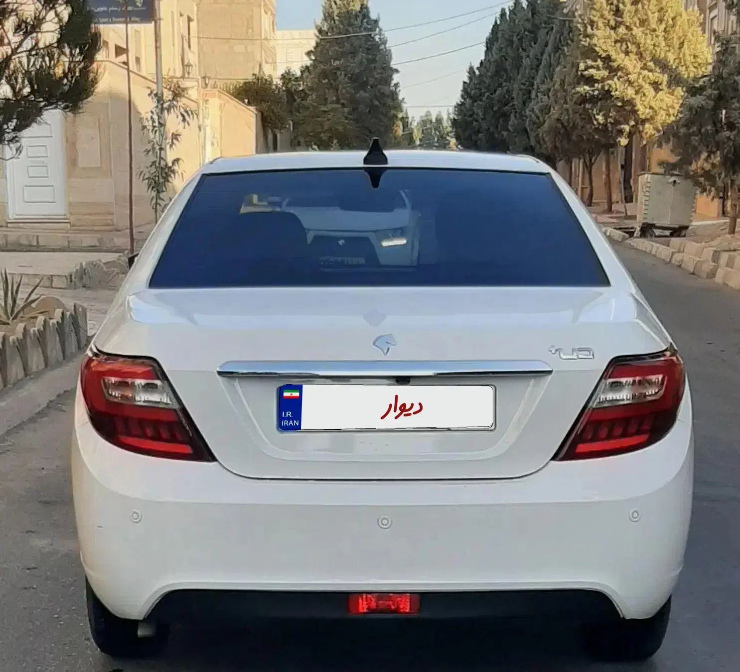 دنا پلاس 6 دنده EF7p|خودرو سواری و وانت|پرند, فاز ۱|دیوار