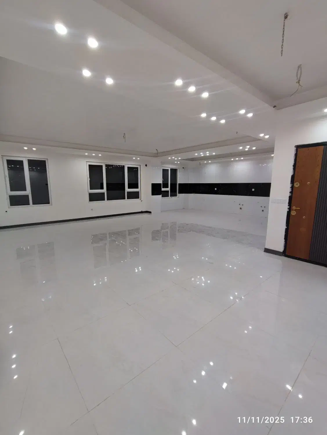 آپارتمان ۱۵۰متری لوکس هشتگرد شهرک ولیعصر|فروش آپارتمان|هشتگرد, شهرک ولیعصر (مصلی)|دیوار