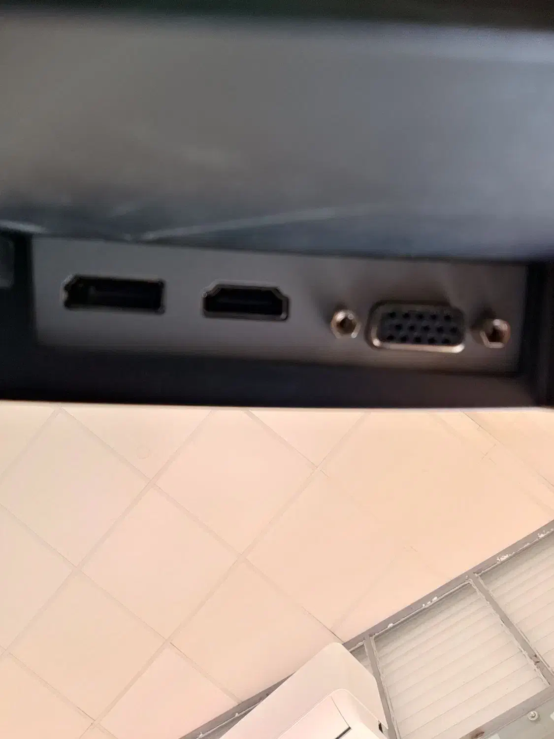 مانیتور hp ۲۰۲۴ اسپیکردار|قطعات و لوازم جانبی رایانه|یزد, |دیوار