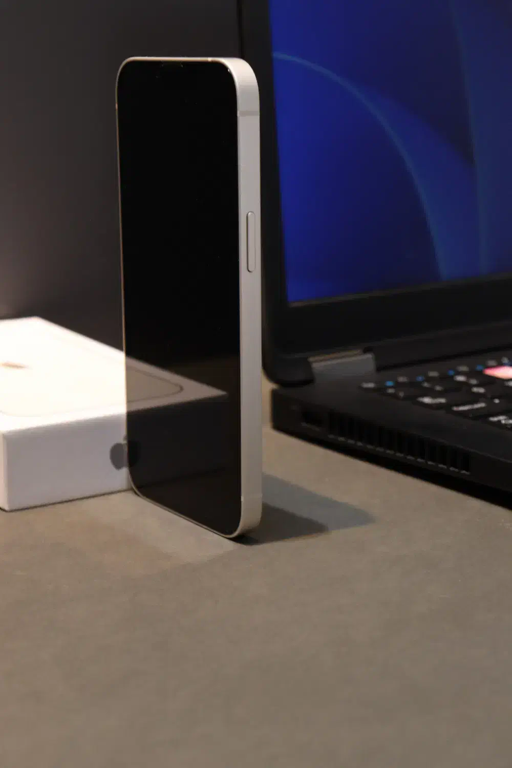 ایفون 13 نرمال 128 گیگ دو سیم d949 س|موبایل|اهواز, پادادشهر|دیوار