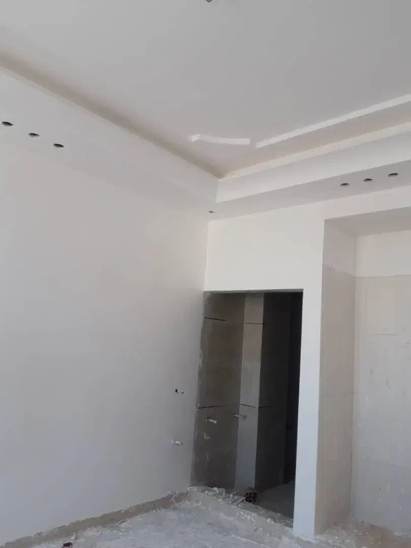 سلام خورده کاری گچ کاری هر چی باشه انجام میدم|خدمات پیشه و مهارت|یزد, |دیوار