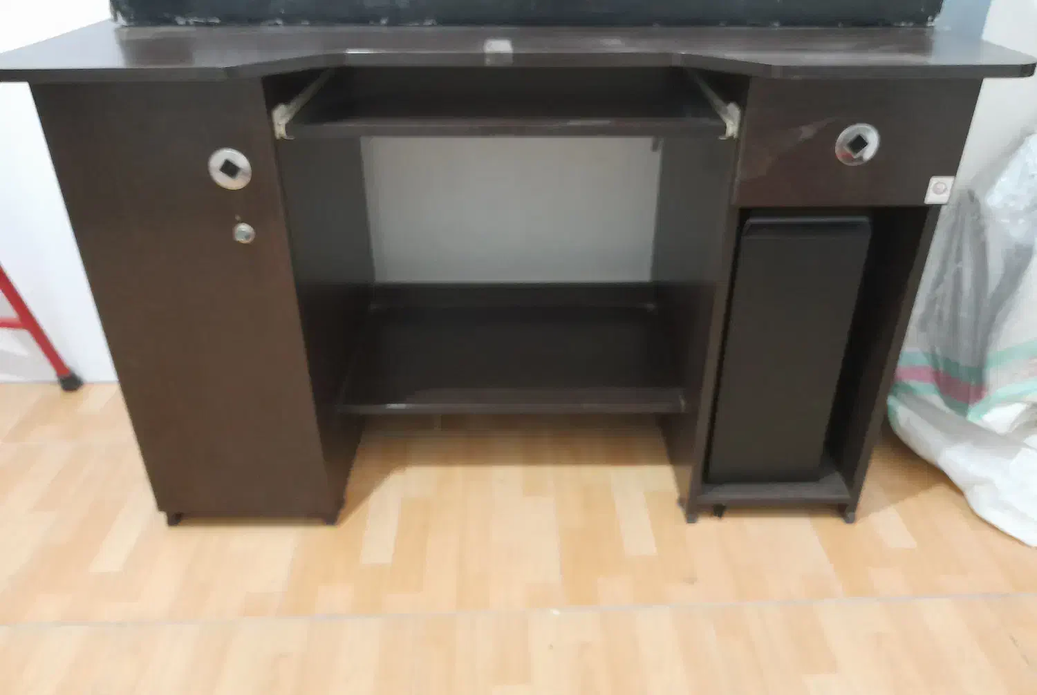 میز کامپیوتر و اداری|میز تحریر و کامپیوتر|گرگان, |دیوار