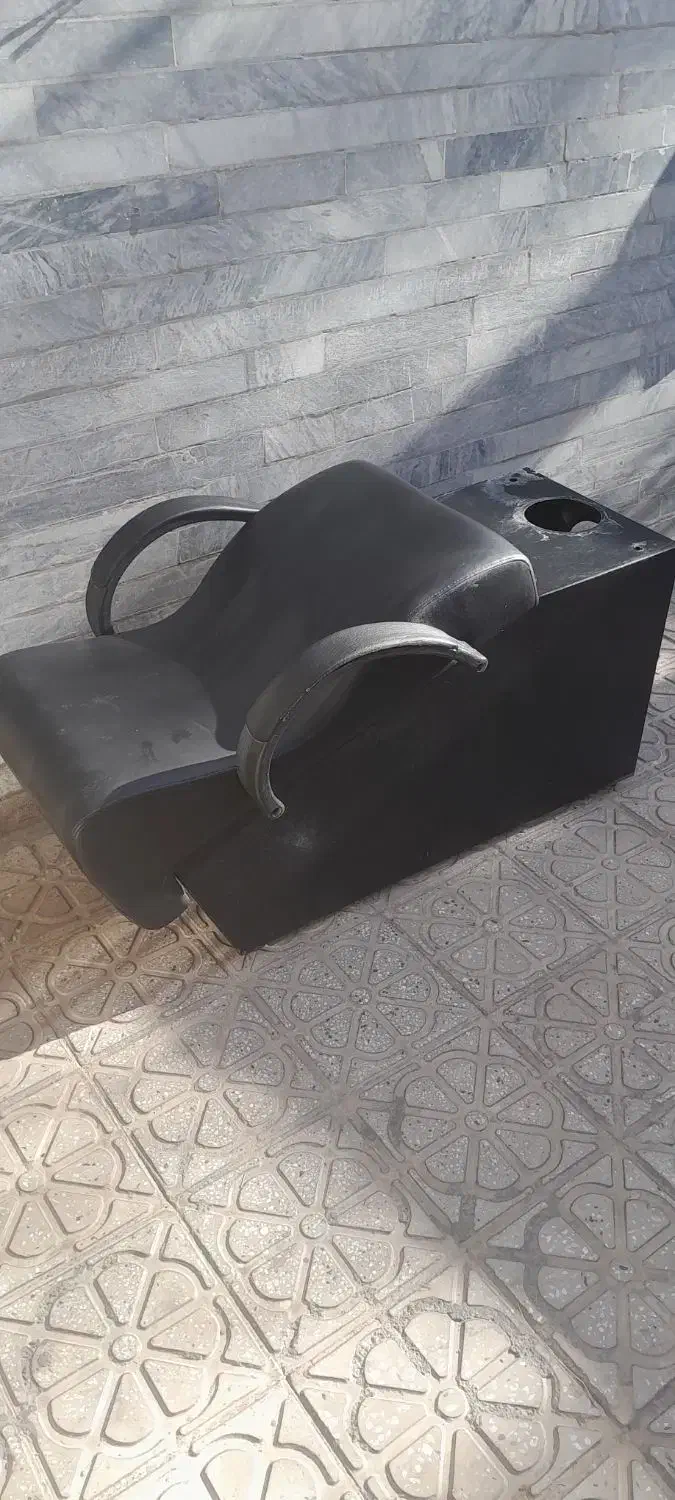 مبل سرشور|آرایشگاه و سالنهای زیبایی|نهاوند, |دیوار