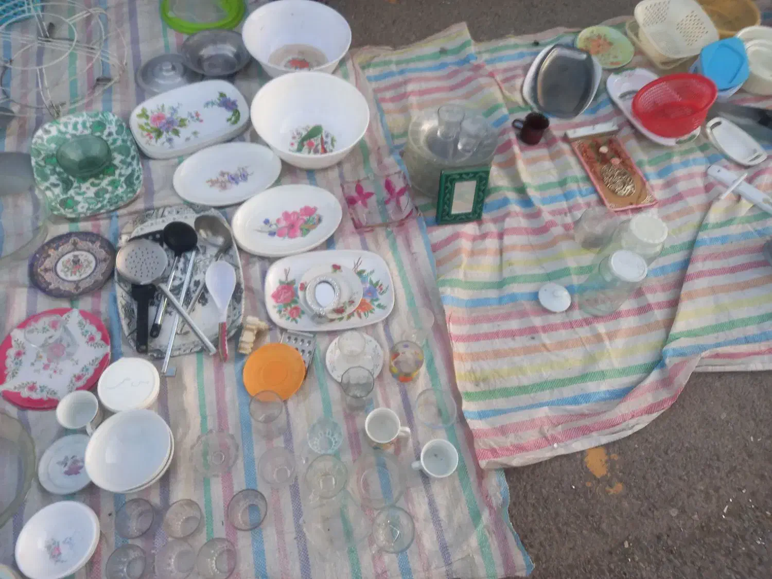 همهظروفیکجا|ظروف سرو و پذیرایی|زنجان, |دیوار