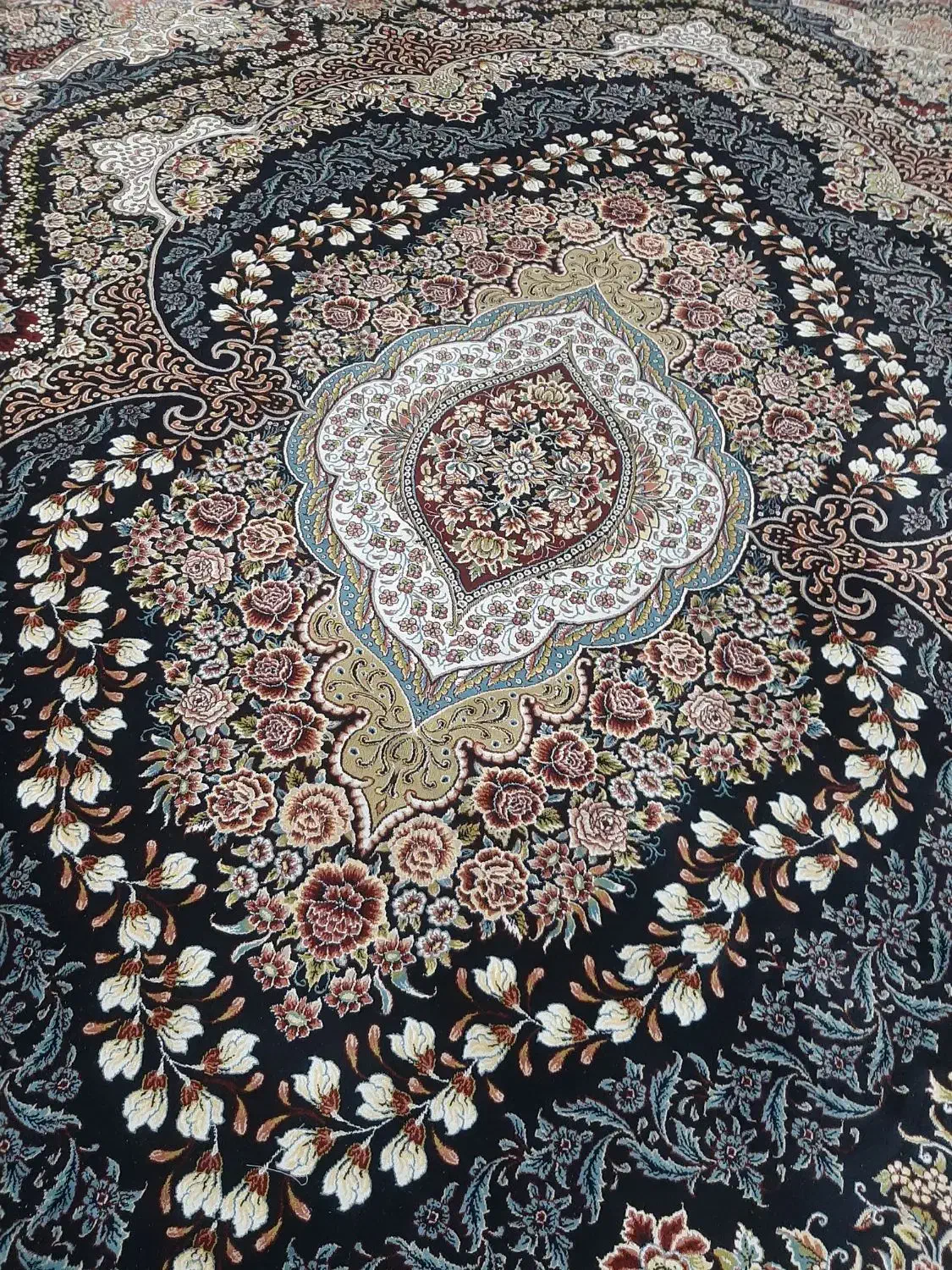 فرش|فرش|مشهد, فدک|دیوار