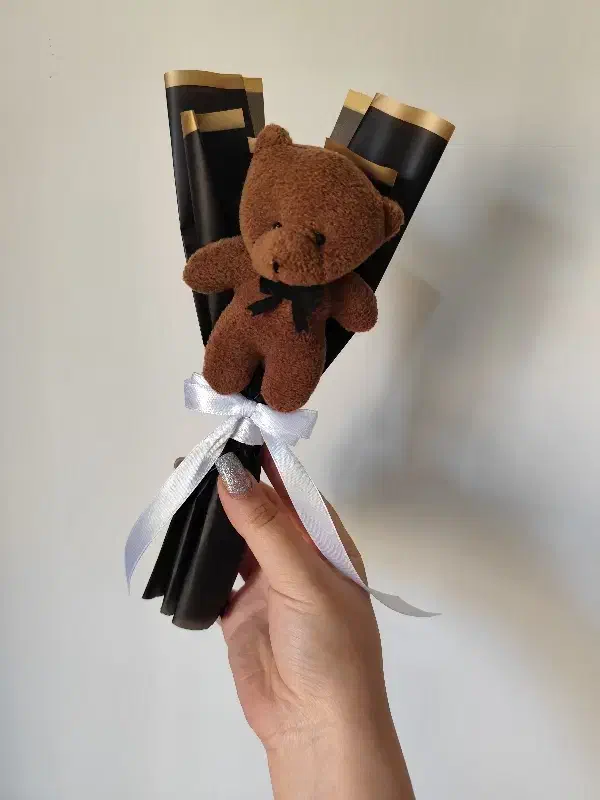 هدیه کوچیک برای ولنتاین|گل مصنوعی|رشت, شهرک قدس|دیوار