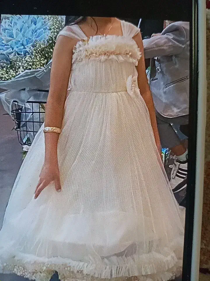 لباس عروس بچگانه|کفش و لباس بچه|نیریز, |دیوار