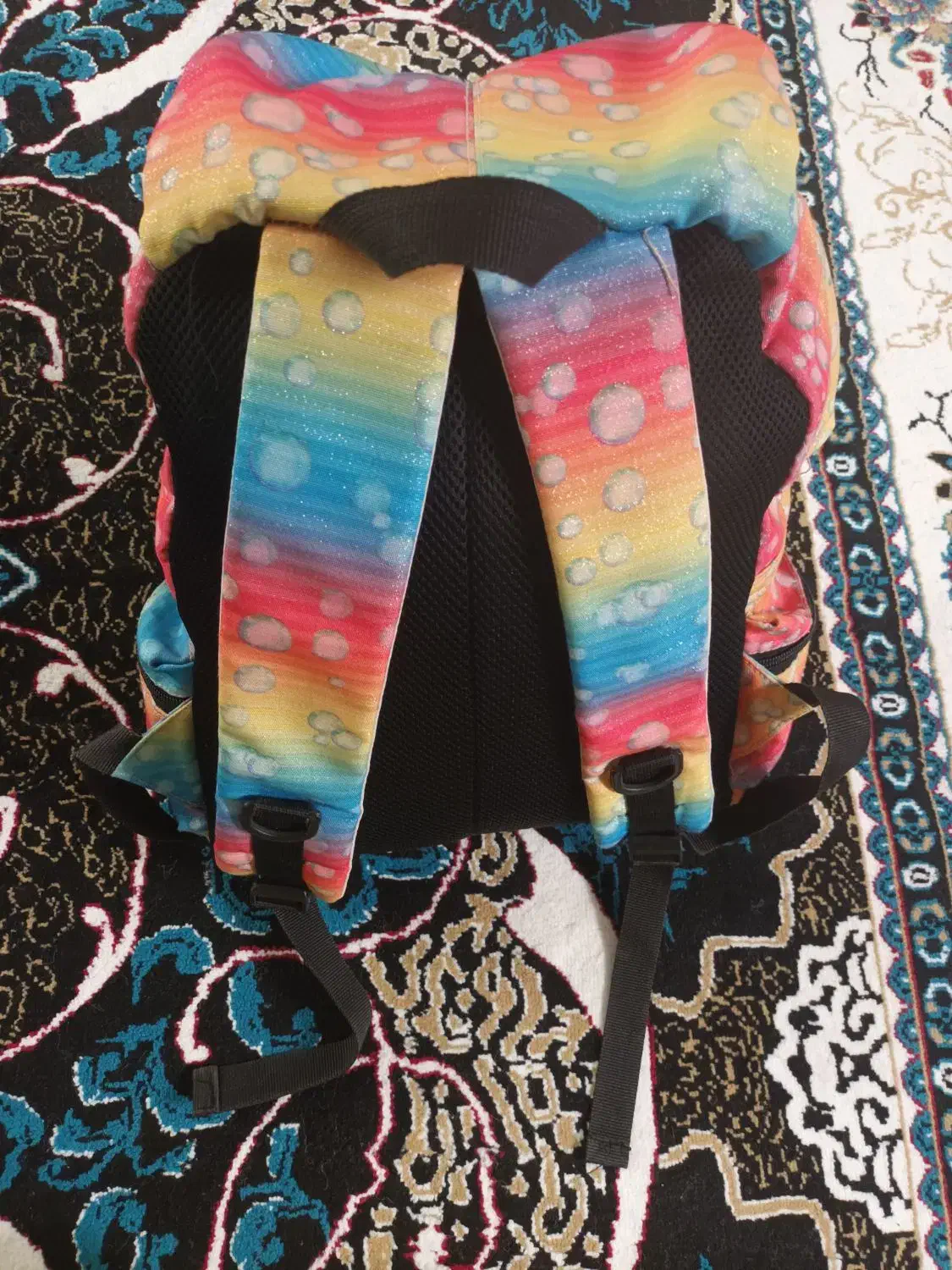 کیف|کیف، کفش، کمربند|حمیدیا, |دیوار