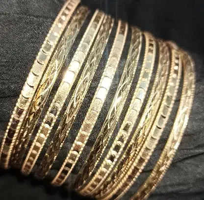 النگو|بدلیجات|لردگان, |دیوار