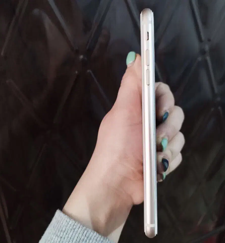 ایفون ۸ پلاس|موبایل|همدان, |دیوار