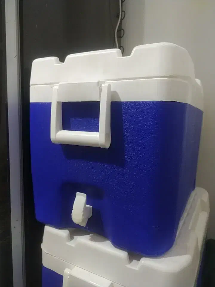 یخدان مسافرتی 60 لیتری|ظروف نگهدارنده، پلاستیکی، یکبارمصرف|بابل, |دیوار