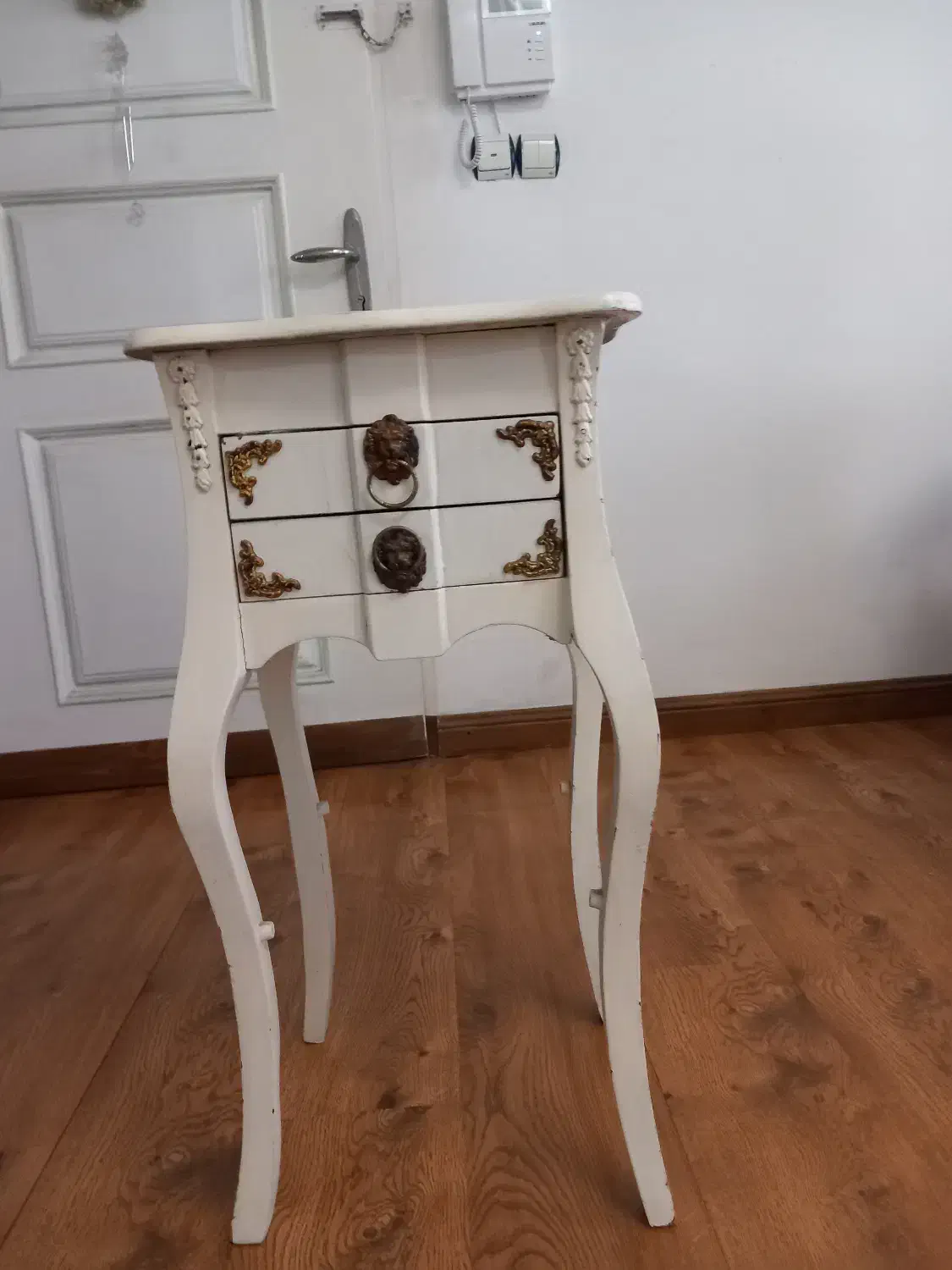 فروش|میز تلفن|رشت, استادسرا|دیوار