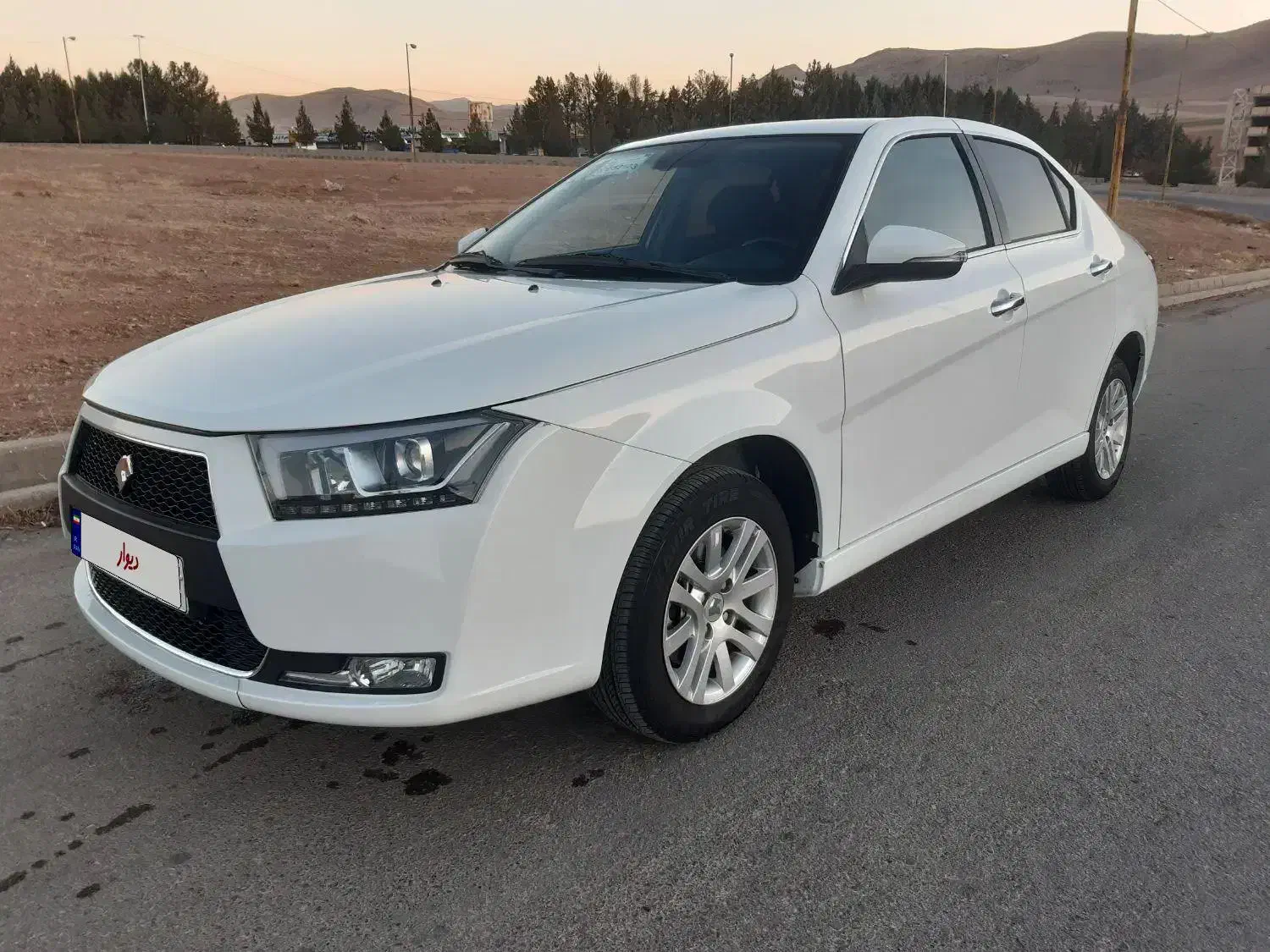 دنا پلاس ۶دنده|خودرو سواری و وانت|خرمآباد, |دیوار