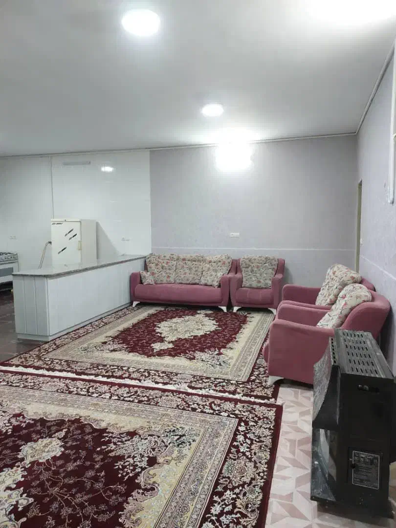 اجاره سوییت حیاط دار|اجارهٔ کوتاه‌مدت آپارتمان و سوئیت|باغ بهادران, |دیوار