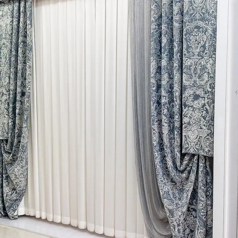 کارگاه تولیدی پرده.مینیمال پانچ /محمد طالبی/م معلم|پرده، رانر، رومیزی|شیراز, قدوسی غربی|دیوار