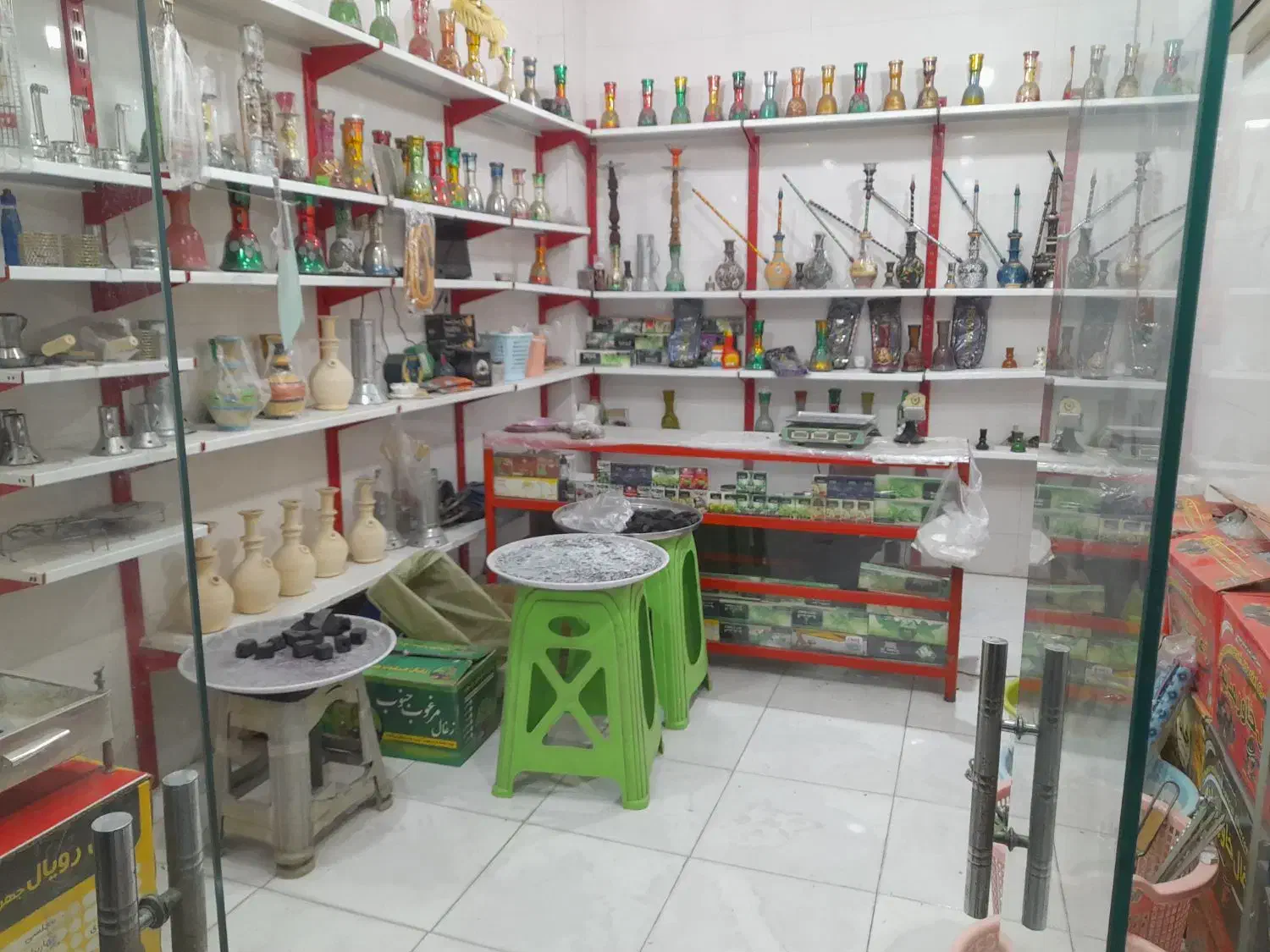 واگذاری مغازه قلیون فروشی باجواز کسب دوهزار ملت۴۰|فروشگاه و مغازه|بندرعباس, |دیوار
