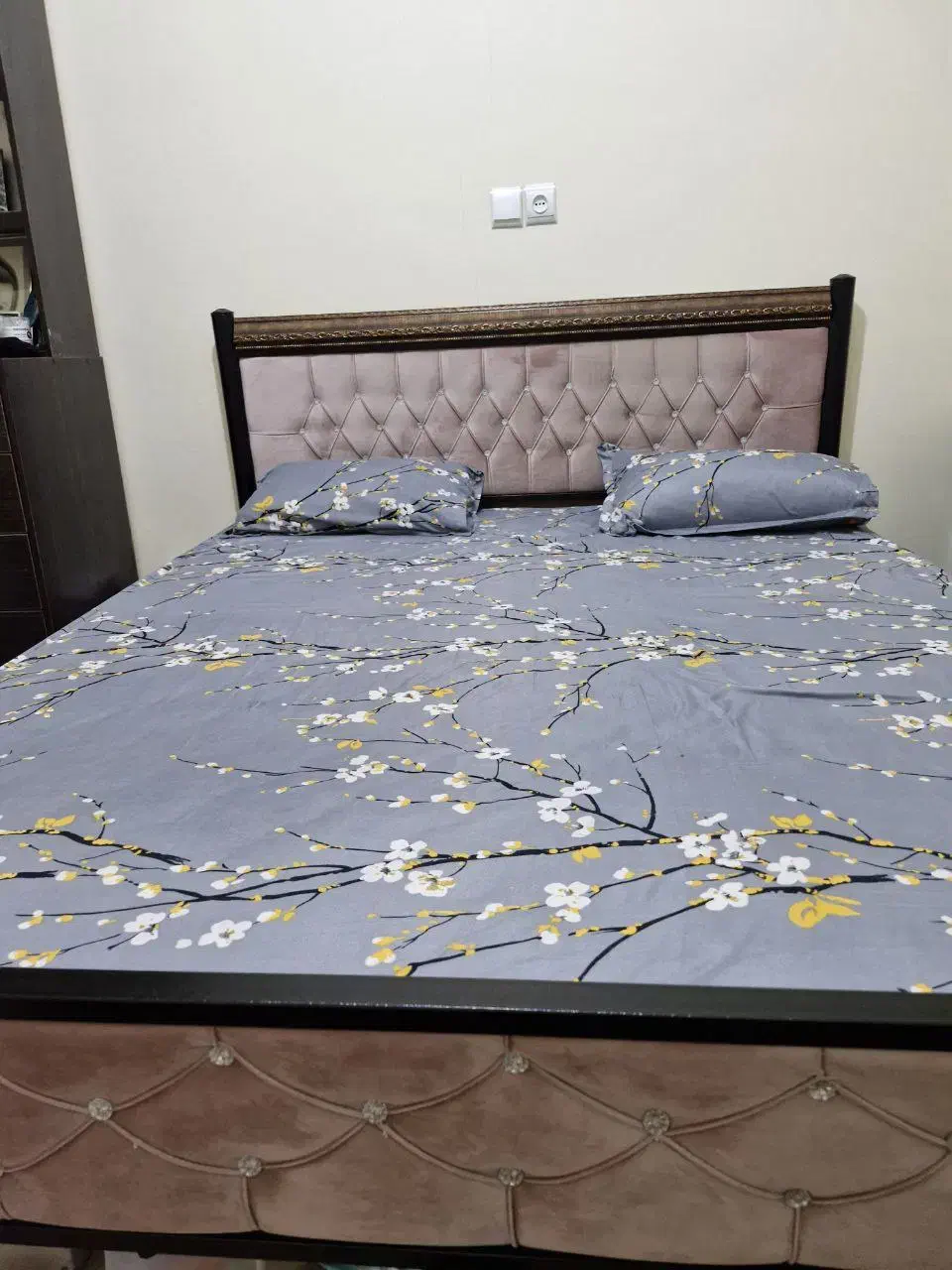 تخت دونفره|تخت و سرویس خواب|شاهین‌شهر, ۹ دی|دیوار