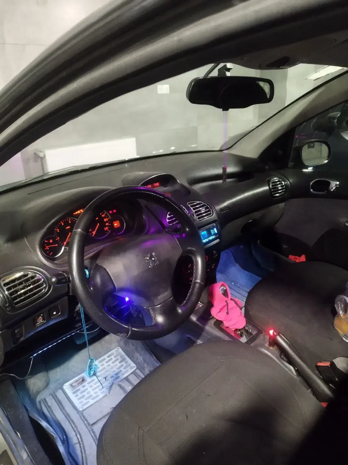 206sd v9|خودرو سواری و وانت|تبریز, |دیوار