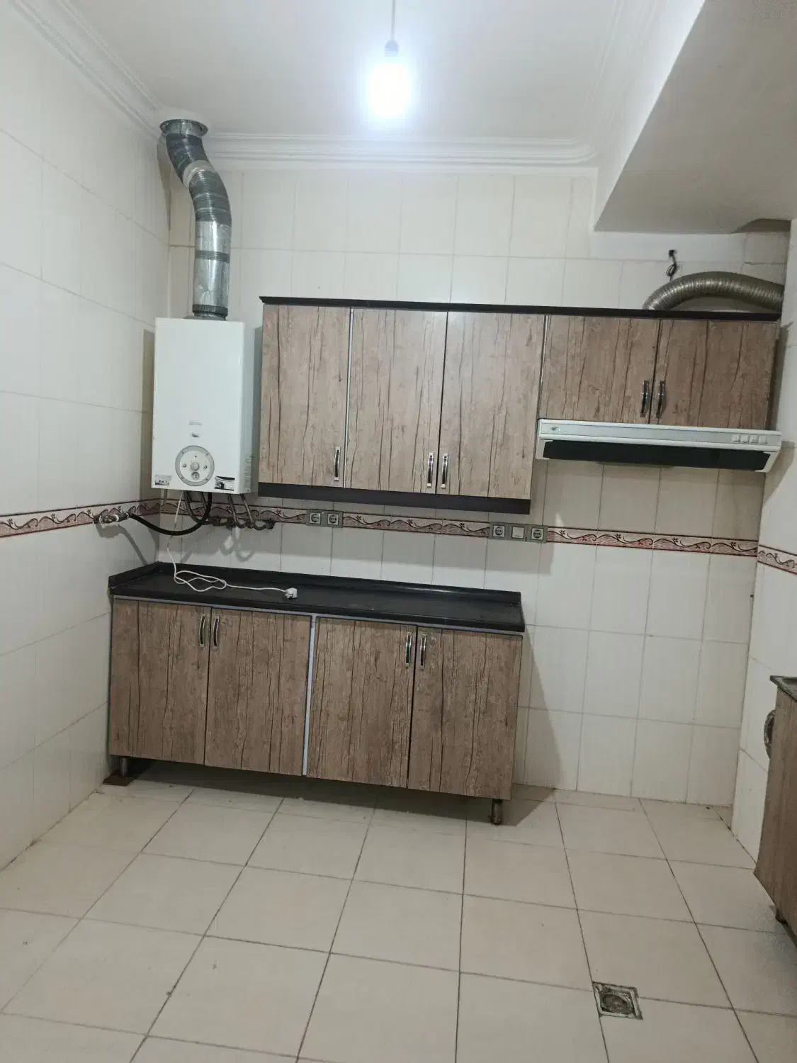 سوئیت مرکز شهر (سه جوب)|اجارهٔ آپارتمان|یاسوج, |دیوار