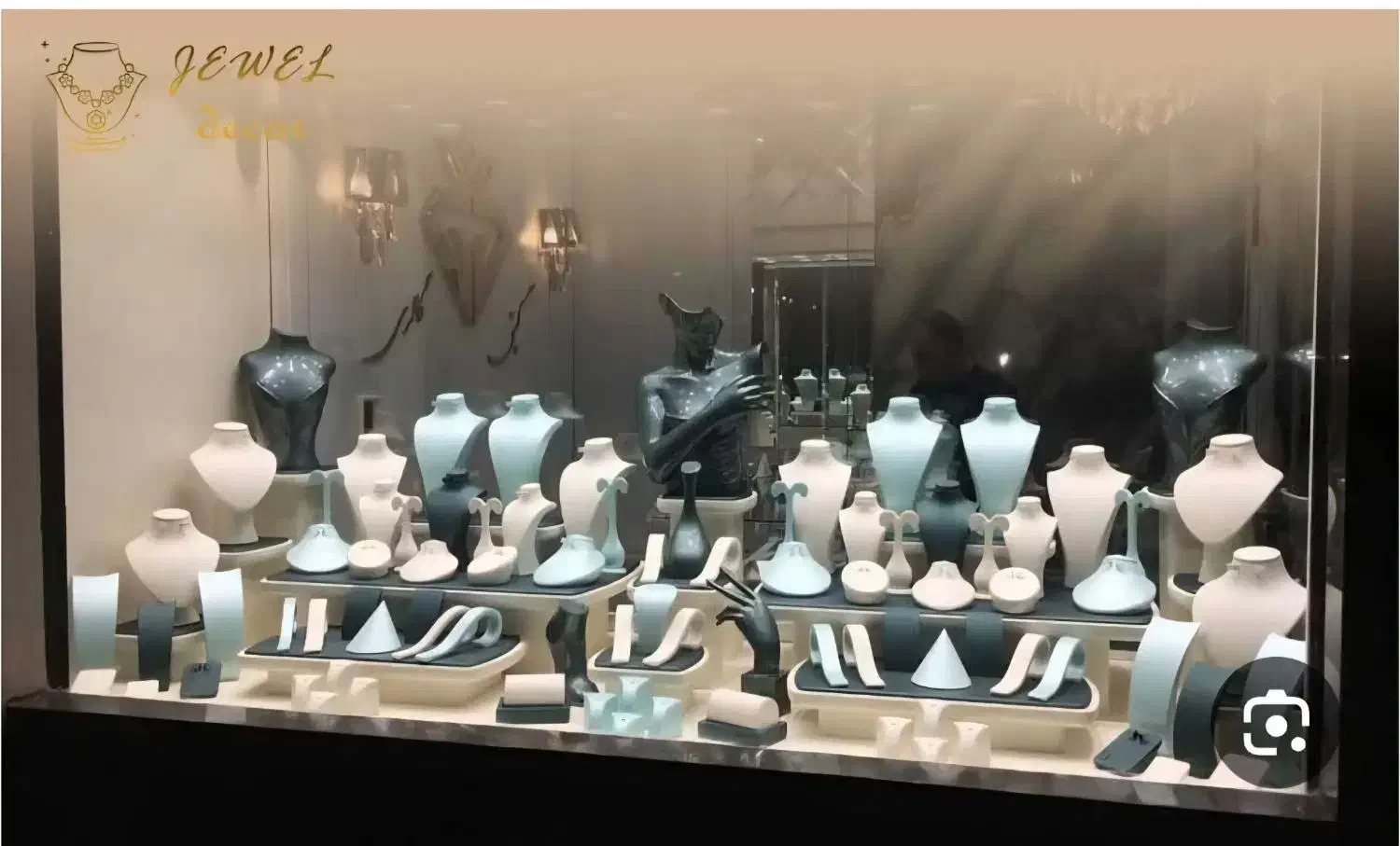 فروش مالکیت ششدانگ یک باب مغازه طلافروشی|فروش مغازه و غرفه|سراوان, |دیوار