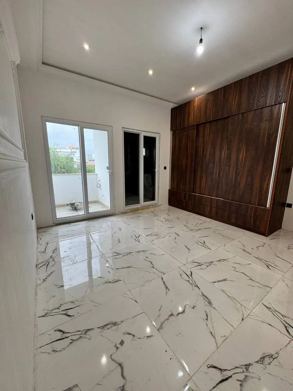 ۱۴۵ متر ۳خواب تکواحدی کلید نخورده در  بلوار نیما|فروش آپارتمان|نور, |دیوار