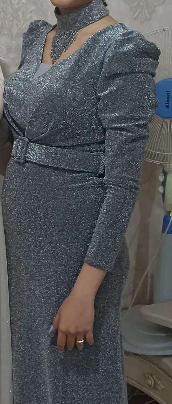 لباس مجلسی|لباس|چهارباغ, |دیوار