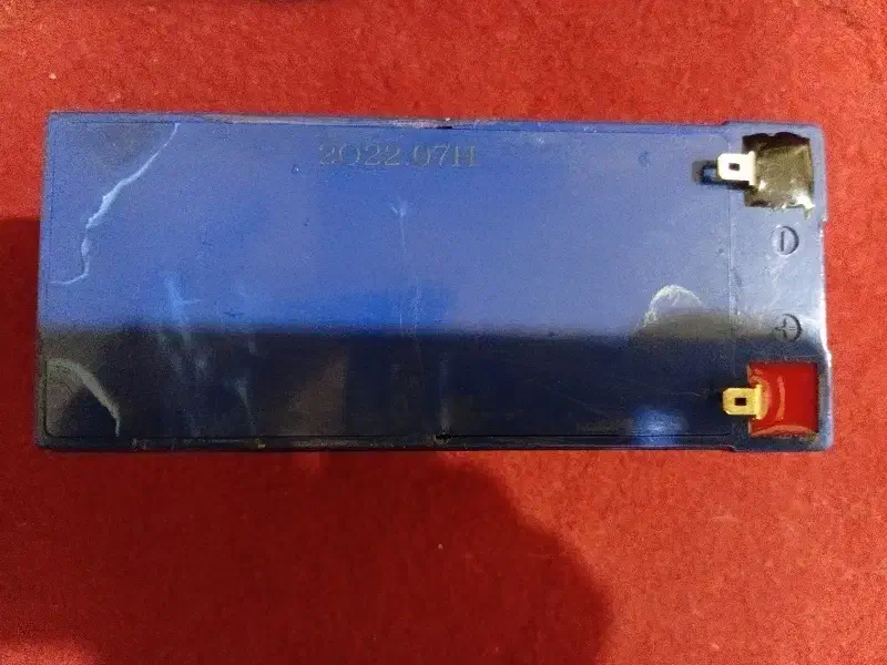 باطری موتور سیکلت|قطعات یدکی و لوازم جانبی|بروجرد, |دیوار