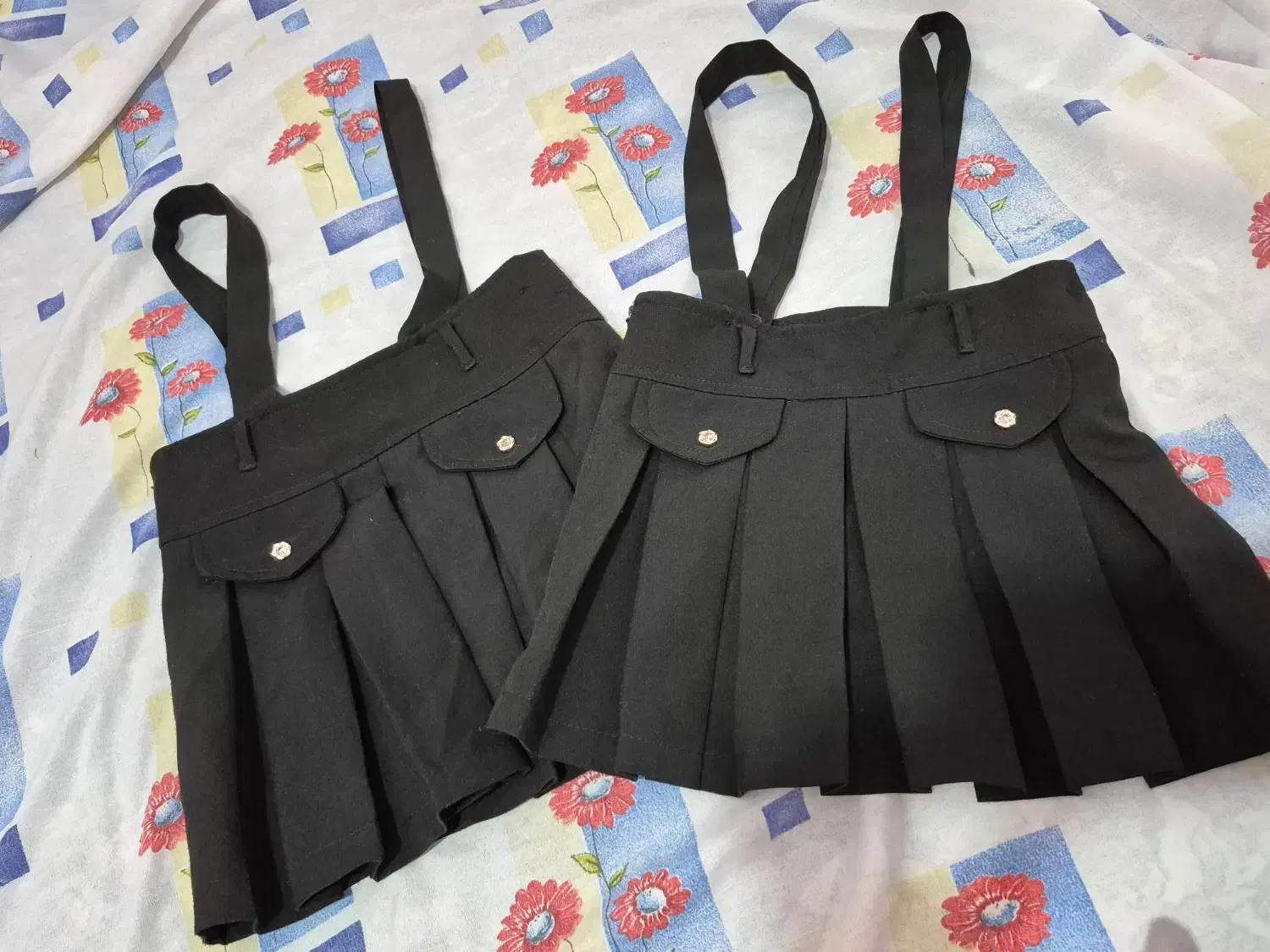 لباس بچه|کفش و لباس بچه|مسجد سلیمان, |دیوار