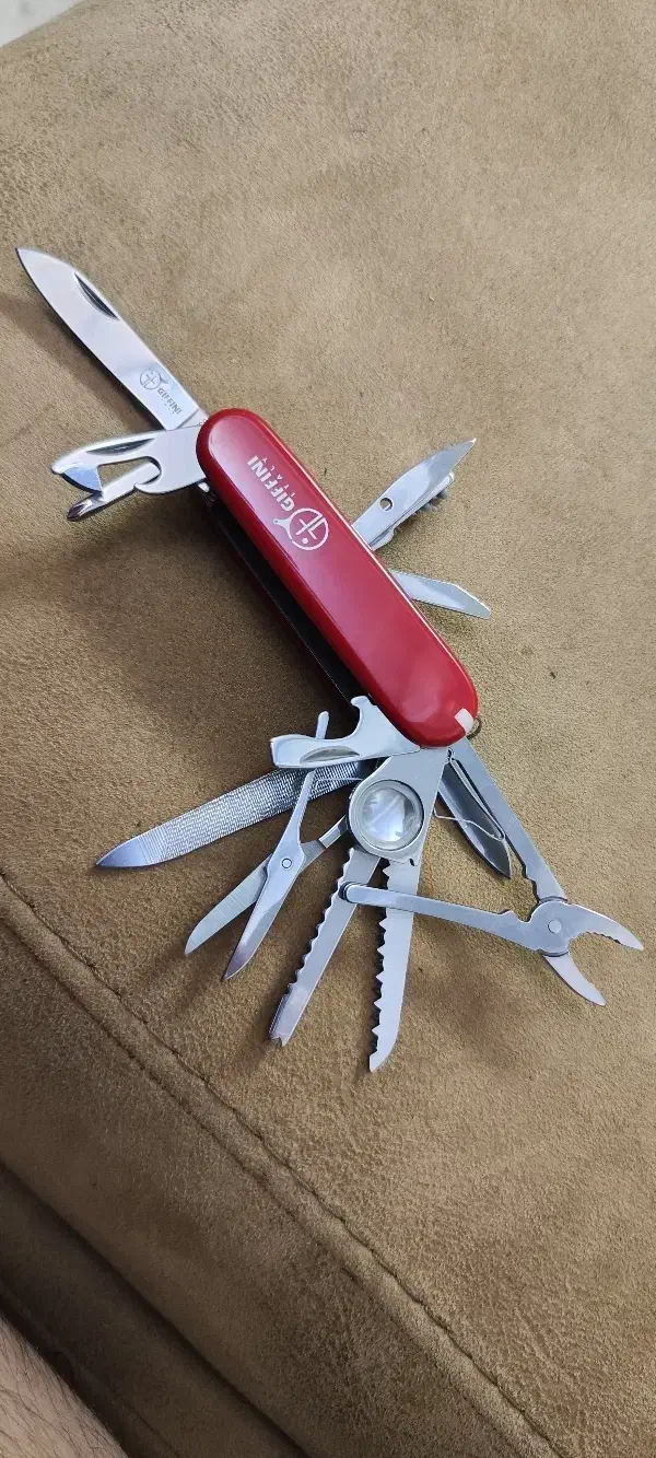 چاقو سوئیسی 18کاره سفری(ایتالیایی،اورجینال)|کوهنوردی و کمپینگ|تهران, کوی فراز|دیوار