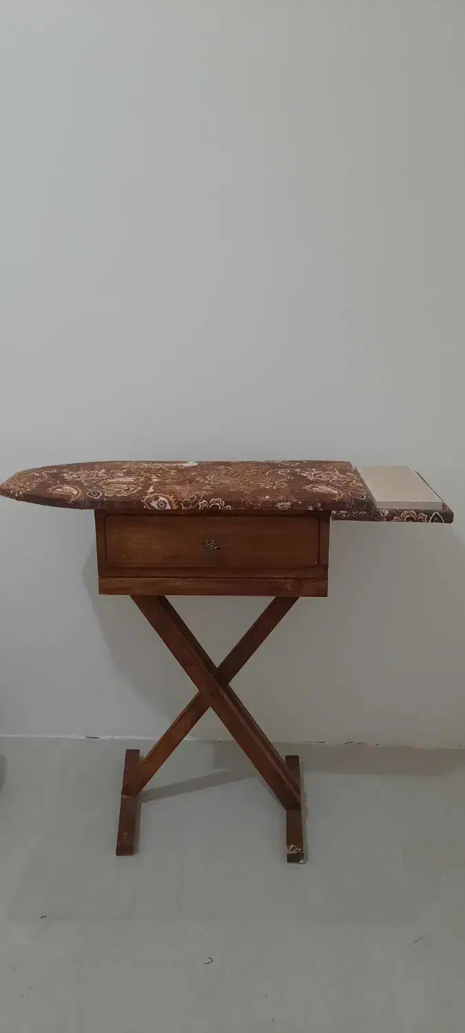 میز چرخ و اتو|اتو و لوازم اتو|مشهد, چهارچشمه|دیوار